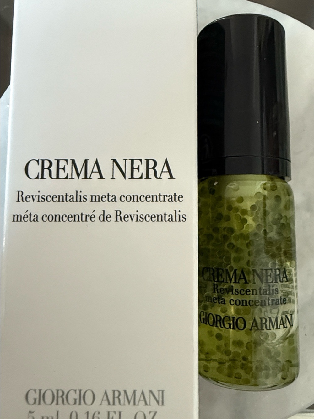 Giorgio Armani Crema Nera Serum - Green with Black Cap